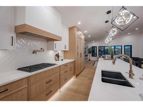 4175 Varsity Road Nw, Calgary, AB - Indoor Photo Showing Kitchen With Double Sink With Upgraded Kitchen