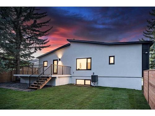 4175 Varsity Road Nw, Calgary, AB - Outdoor