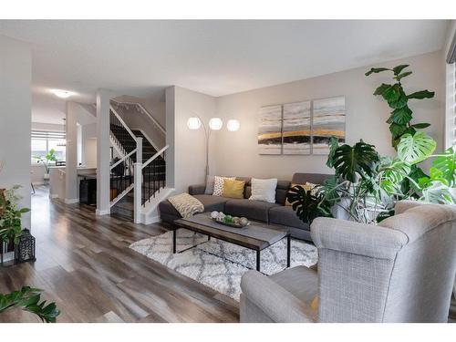 116 Livingston Parade Ne, Calgary, AB - Indoor Photo Showing Living Room