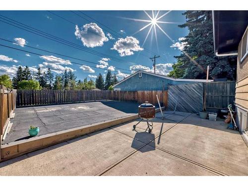 39 Southland Crescent Sw, Calgary, AB - Outdoor