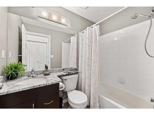 1217-604 East Lake Boulevard Ne, Airdrie, AB - Indoor Photo Showing Bathroom