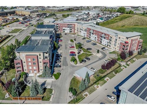 1217-604 East Lake Boulevard Ne, Airdrie, AB - Outdoor With View