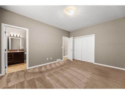 1 Havenfield Drive, Carstairs, AB - Indoor Photo Showing Other Room