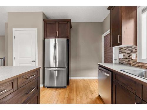 1 Havenfield Drive, Carstairs, AB - Indoor Photo Showing Kitchen