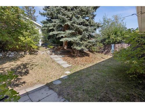 356 Glamorgan Crescent Sw, Calgary, AB - Outdoor