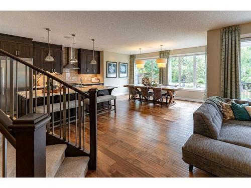 107 Auburn Sound Manor Se, Calgary, AB - Indoor Photo Showing Living Room