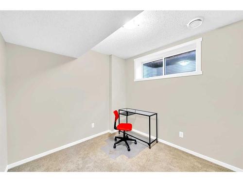 118 Auburn Meadows Avenue Se, Calgary, AB - Indoor Photo Showing Other Room