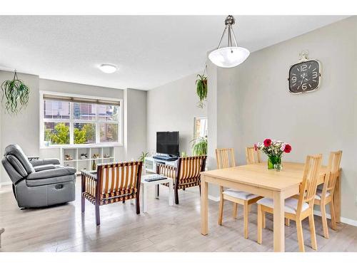 118 Auburn Meadows Avenue Se, Calgary, AB - Indoor Photo Showing Dining Room