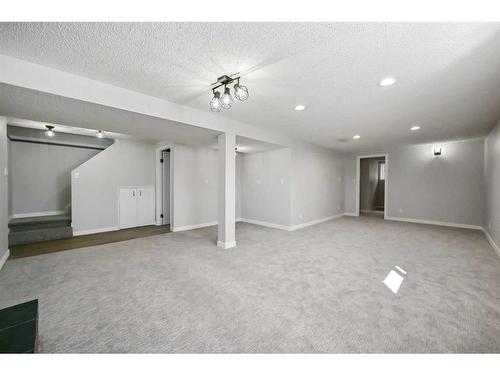 139 Bracewood Road Sw, Calgary, AB - Indoor Photo Showing Other Room