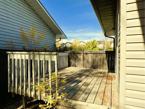 263 Castleridge Drive Ne, Calgary, AB - Outdoor With Deck Patio Veranda With Exterior