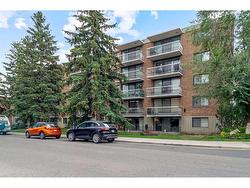 305-521 57 Avenue SW Calgary, AB T2V 4N5