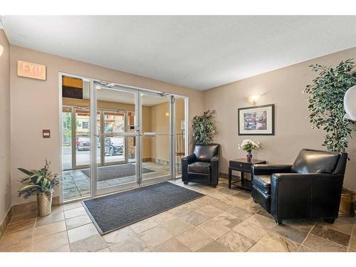 3203-92 Crystal Shores Road, Okotoks, AB - Indoor