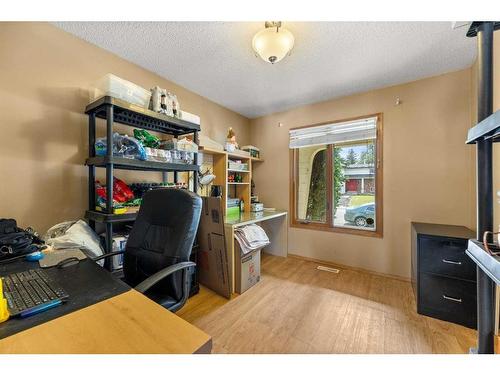 2836 Cedar Ridge Drive Sw, Calgary, AB - Indoor Photo Showing Other Room