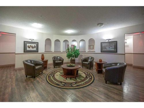 ,-2118 Patterson View Sw, Calgary, AB - Indoor Photo Showing Living Room