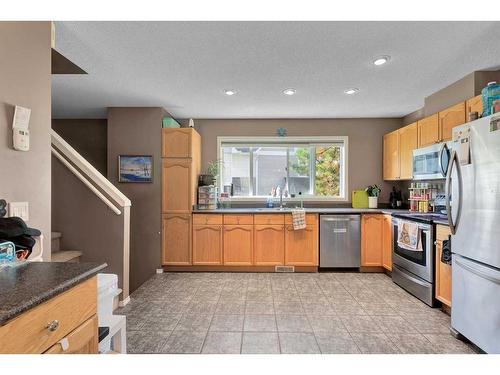 108 Tuscany Springs Gardens Nw, Calgary, AB - Indoor Photo Showing Kitchen