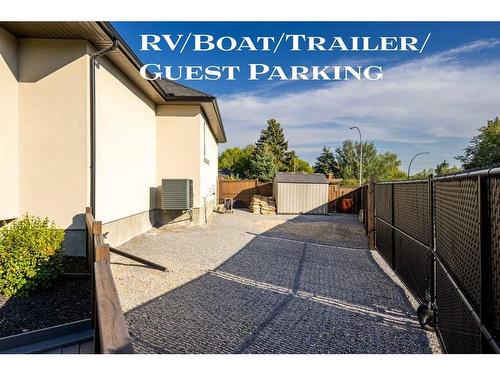 5303 Thornbriar Road Nw, Calgary, AB - Outdoor With Exterior