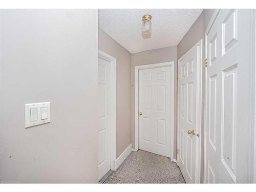 1306 1St Avenue, Canmore, AB - Indoor Photo Showing Other Room