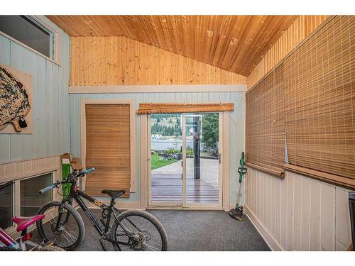 1306 1St Avenue, Canmore, AB - Indoor Photo Showing Other Room