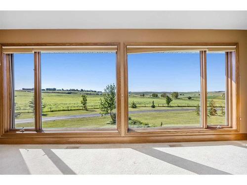 42053 Township Road 252, Rural Rocky View County, AB - Indoor Photo Showing Other Room