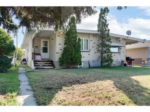 2412 43 Street Se, Calgary, AB - Outdoor With Facade