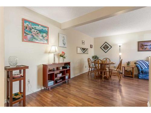 91-1155 Falconridge Drive Ne, Calgary, AB - Indoor