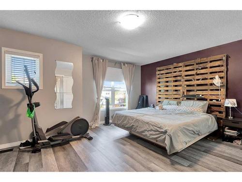 148 Chaparral Valley Gardens Se, Calgary, AB - Indoor Photo Showing Bedroom