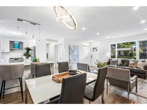 6112 4 Street Ne, Calgary, AB - Indoor Photo Showing Dining Room