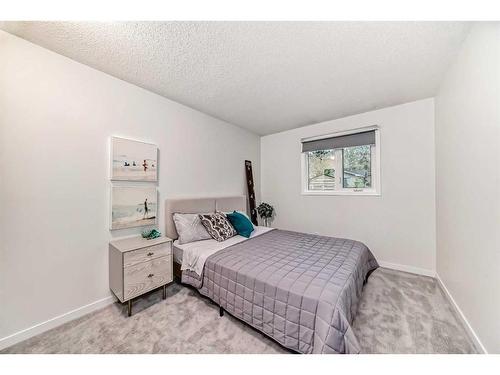 111 Sunmills Place Se, Calgary, AB - Indoor Photo Showing Bedroom