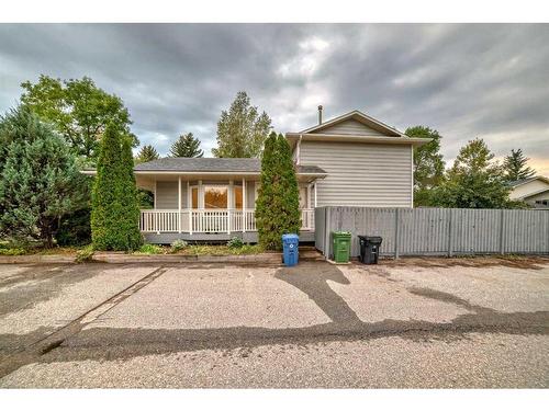 111 Sunmills Place Se, Calgary, AB - Outdoor With Deck Patio Veranda