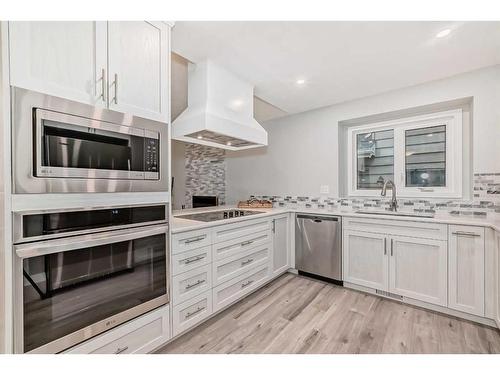 111 Sunmills Place Se, Calgary, AB - Indoor Photo Showing Kitchen With Upgraded Kitchen