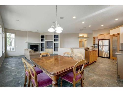 7823 Springbank Way Sw, Calgary, AB - Indoor Photo Showing Dining Room