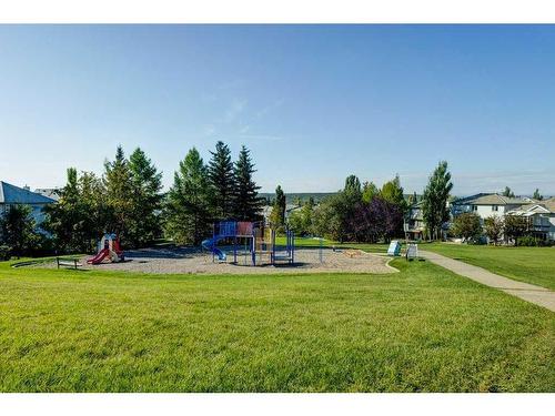 7823 Springbank Way Sw, Calgary, AB - Outdoor