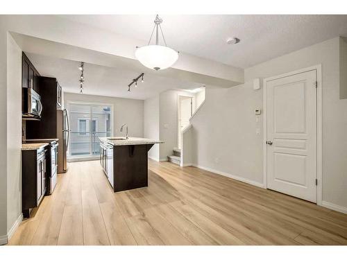 707 Auburn Bay Square Se, Calgary, AB - Indoor Photo Showing Kitchen