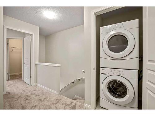 707 Auburn Bay Square Se, Calgary, AB - Indoor Photo Showing Laundry Room