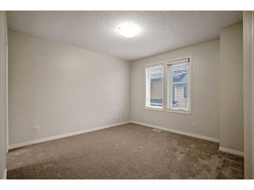 707 Auburn Bay Square Se, Calgary, AB - Indoor Photo Showing Other Room