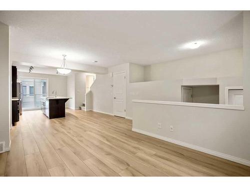 707 Auburn Bay Square Se, Calgary, AB - Indoor