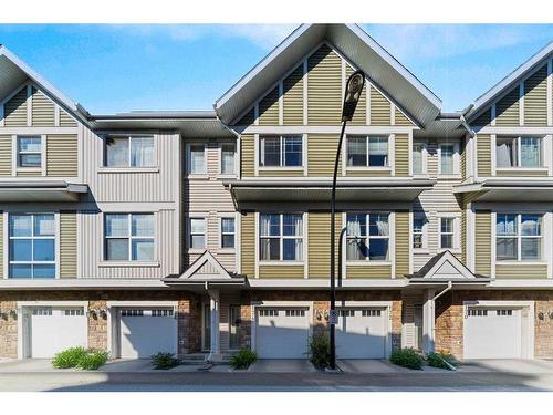 174 New Brighton Point Se, Calgary, AB - Outdoor With Facade