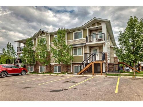 198-300 Marina Drive, Chestermere, AB - Outdoor