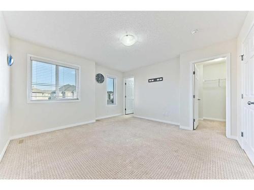 19 Savanna Parade Ne, Calgary, AB - Indoor Photo Showing Other Room