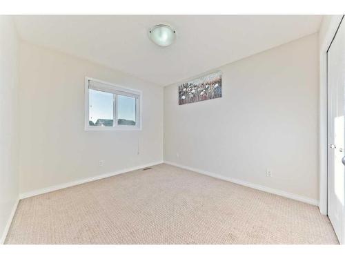 19 Savanna Parade Ne, Calgary, AB - Indoor Photo Showing Other Room