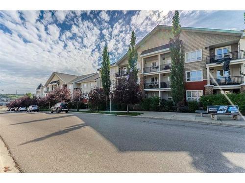 308-26 Val Gardena View Sw, Calgary, AB - Outdoor With Facade