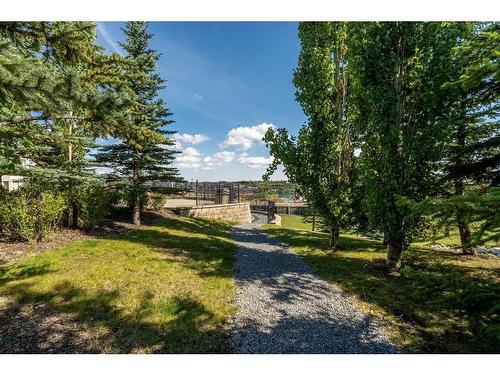 308-26 Val Gardena View Sw, Calgary, AB - Outdoor With View