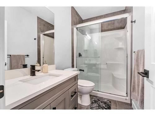 26 Chelsea Bay, Chestermere, AB - Indoor Photo Showing Bathroom