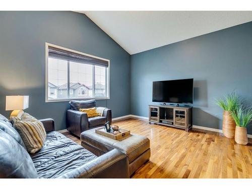 73 Cranwell Green Se, Calgary, AB - Indoor Photo Showing Living Room