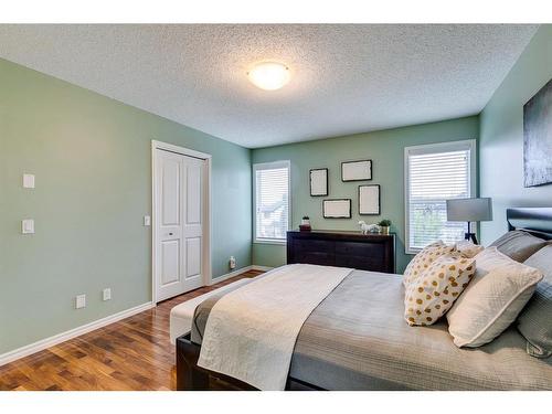 73 Cranwell Green Se, Calgary, AB - Indoor Photo Showing Bedroom