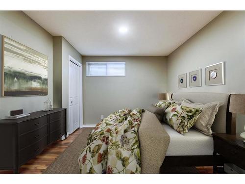 73 Cranwell Green Se, Calgary, AB - Indoor Photo Showing Bedroom