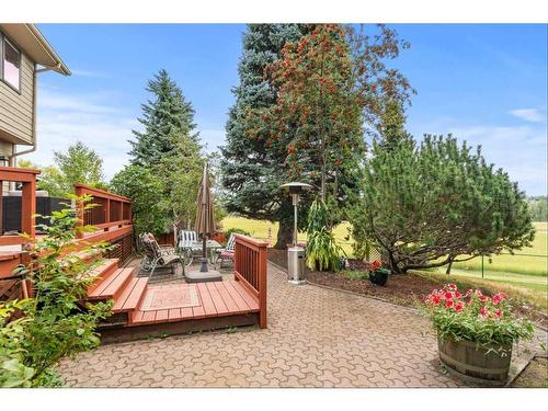 60 Deerbrook Crescent Se, Calgary, AB - Outdoor