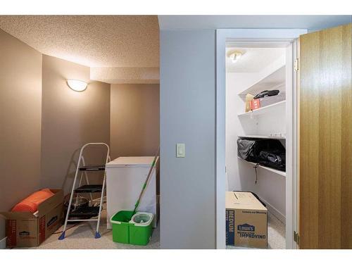 82 Douglasbank Way Se, Calgary, AB - Indoor Photo Showing Other Room