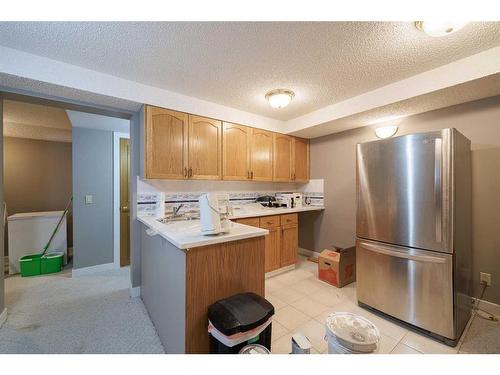 82 Douglasbank Way Se, Calgary, AB - Indoor Photo Showing Kitchen