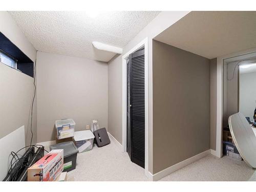 82 Douglasbank Way Se, Calgary, AB - Indoor